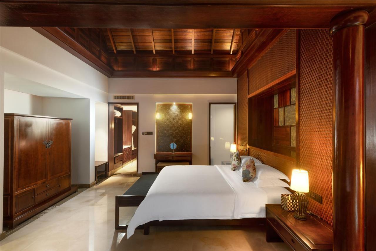 Yalong Bay Earthly Paradise Birds Nest Resort （Mountain Villas) Sanya Exterior photo
