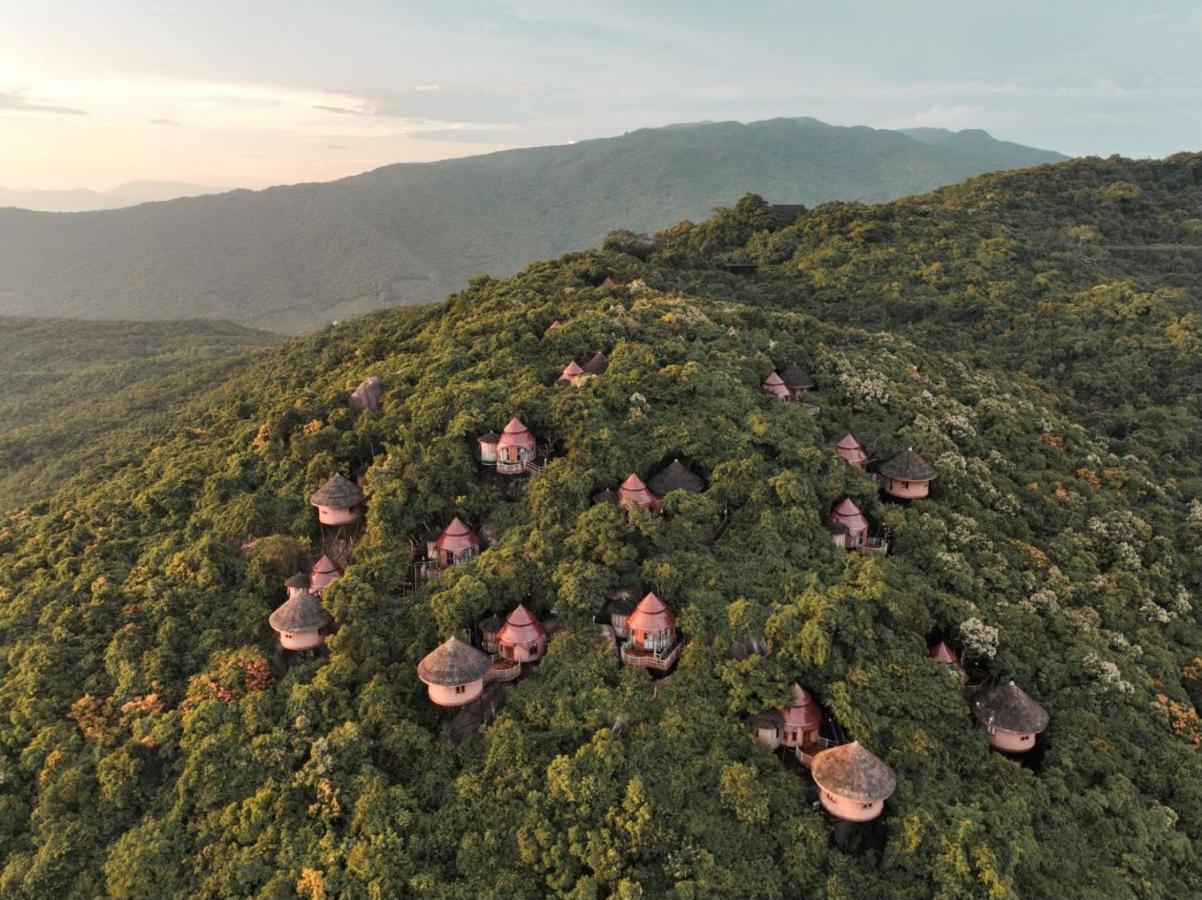 Yalong Bay Earthly Paradise Birds Nest Resort （Mountain Villas) Sanya Exterior photo